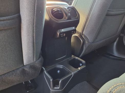 Used 2025 Jeep Wrangler Sport S image 78