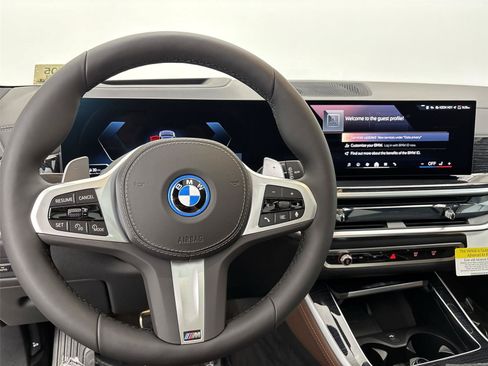 New 2026 BMW X5 xDrive50e w/ M Sport Package AWD/4WD image 22