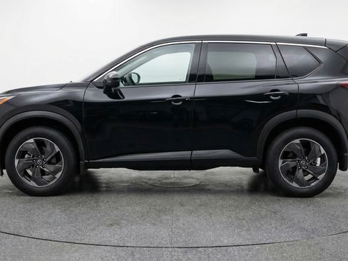 Used 2025 Nissan Rogue SV AWD/4WD image 5