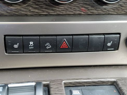 Used 2011 Jeep Liberty Limited w/ Chrome Accents Group AWD/4WD image 52