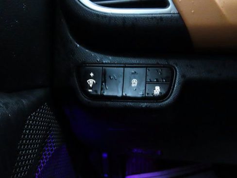 Used 2024 Kia Seltos EX image 33