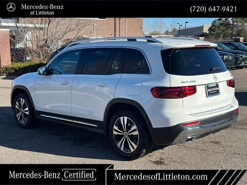 Certified 2025 Mercedes-Benz GLB 250 4MATIC image 4