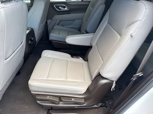 Used 2024 Chevrolet Tahoe LT AWD/4WD image 11