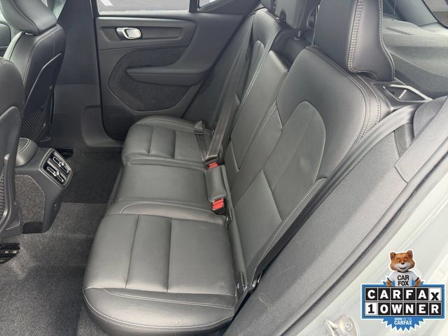 Used 2025 Volvo XC40 B5 Core AWD/4WD image 22