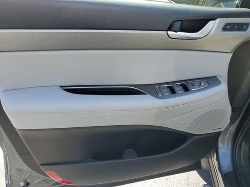 Used 2023 Hyundai Palisade SEL w/ Premium Package image 9