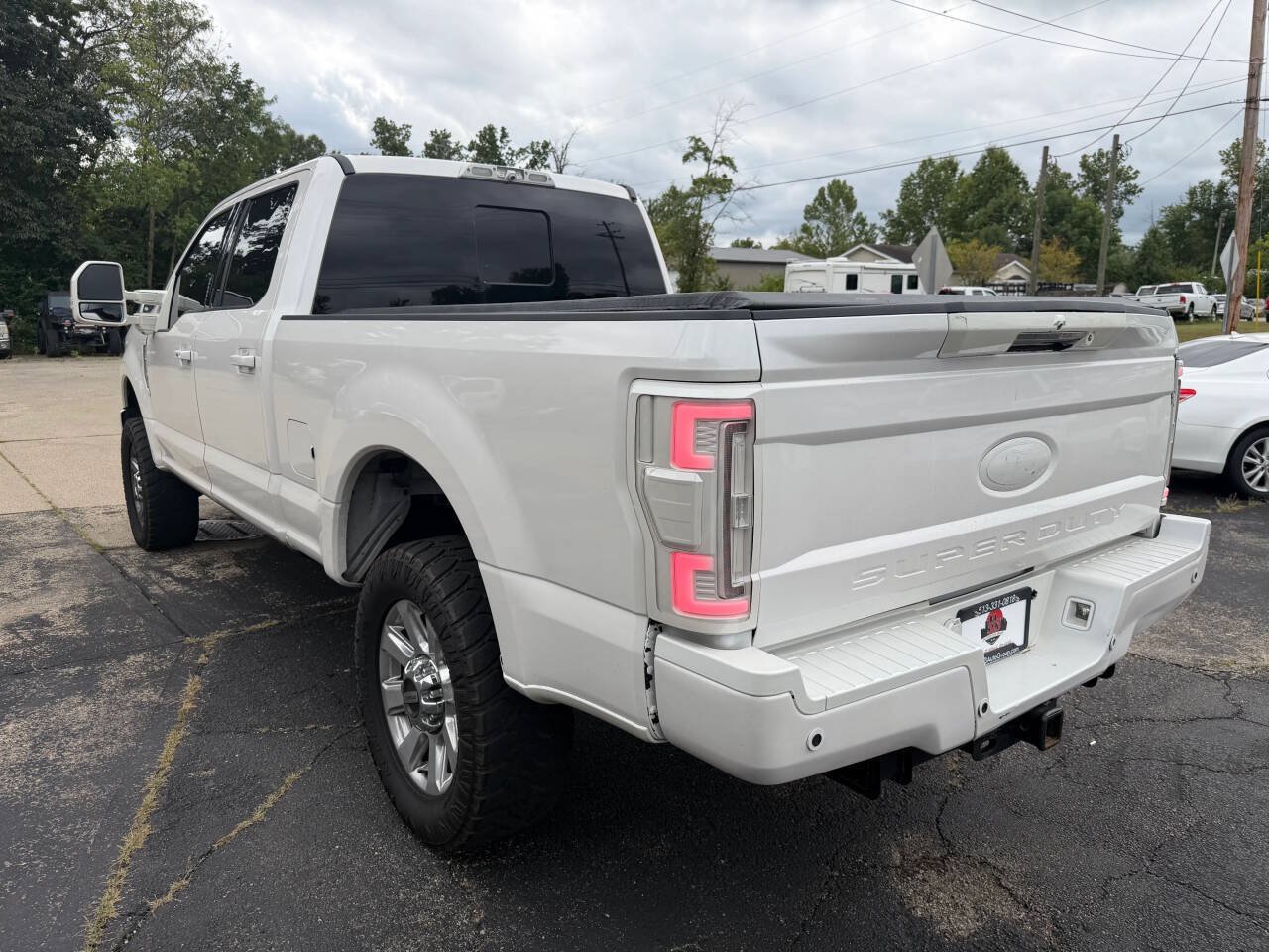 Used 2019 Ford F250 Lariat w/ Lariat Ultimate Package AWD/4WD image 6