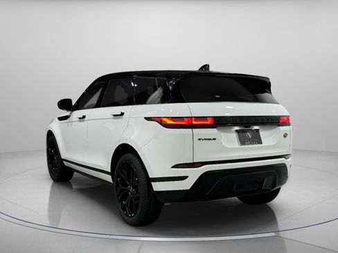 Used 2023 Land Rover Range Rover Evoque SE image 3