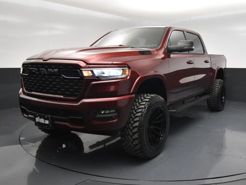 Used 2025 RAM 1500 Lone Star AWD/4WD image 2