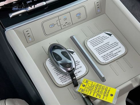 New 2026 Hyundai Santa Fe Calligraphy AWD/4WD image 21
