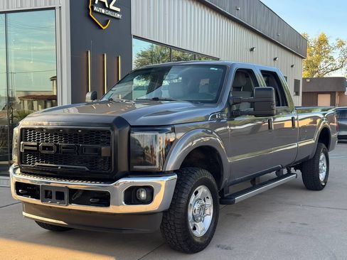 Used 2014 Ford F250 XLT w/ XLT Value Package AWD/4WD image 2