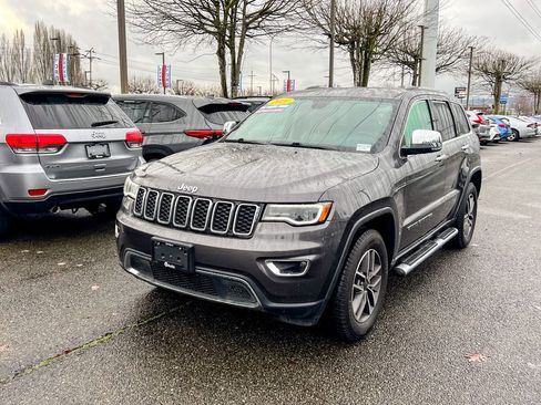 Used 2021 Jeep Grand Cherokee Limited w/ Premium Lighting Group image 3