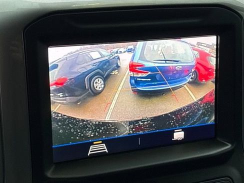 Used 2021 Chevrolet Silverado 1500 Custom Trail Boss w/ LPO, Dark Essentials Package image 17