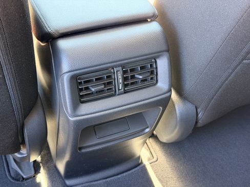 Used 2023 Honda CR-V EX image 25