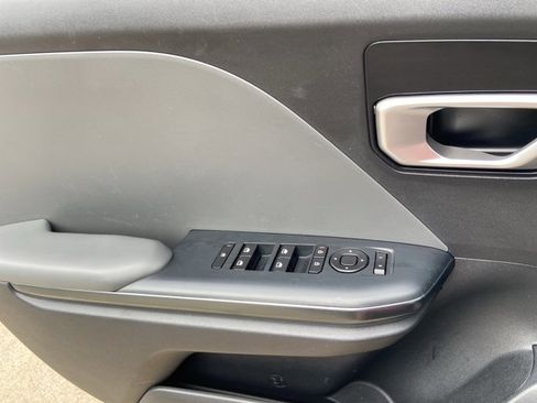 Used 2025 Kia K4 LXS image 44