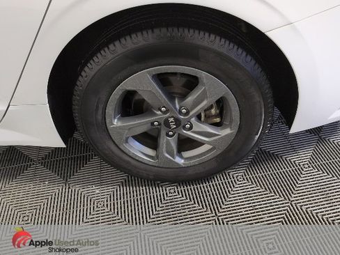 Used 2021 Kia K5 LX image 40