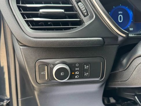 Used 2022 Ford Escape SEL w/ Technology Package FWD image 22
