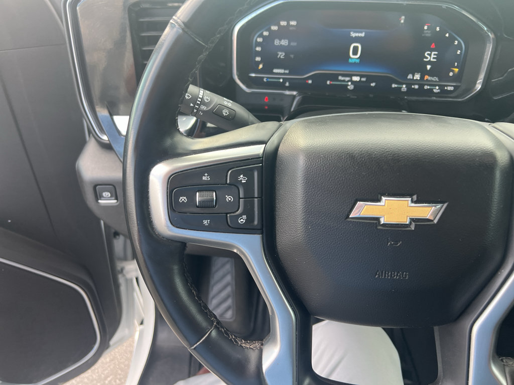Used 2025 Chevrolet Silverado 1500 LT AWD/4WD image 14