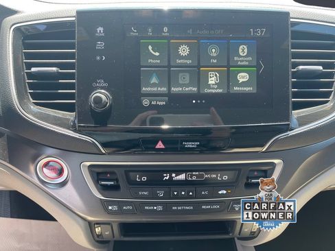 Used 2021 Honda Pilot EX image 11