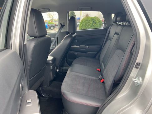 Used 2024 Mitsubishi Outlander Sport SE image 26