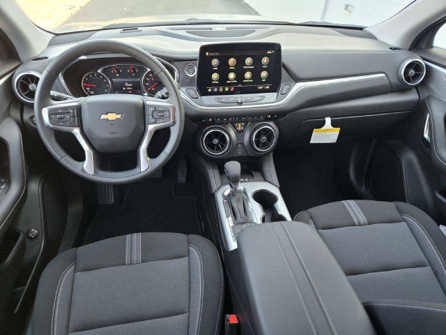 New 2026 Chevrolet Blazer LT w/ Convenience Package AWD/4WD image 9