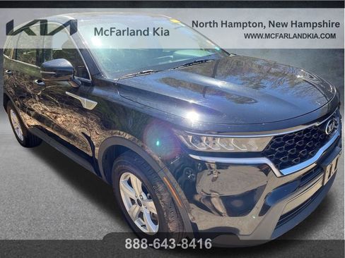 Used 2021 Kia Sorento LX AWD/4WD image 3