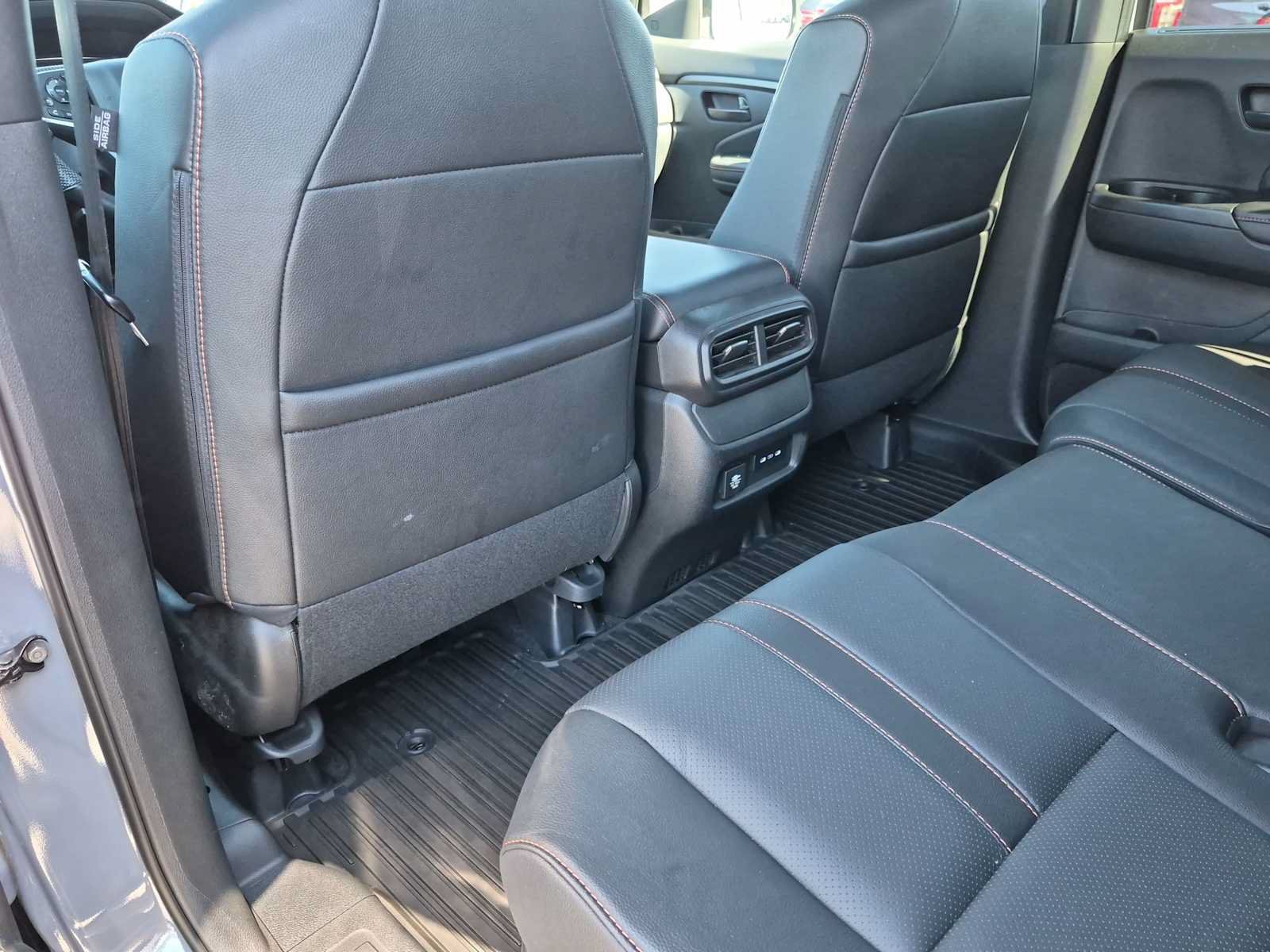Certified 2024 Honda Passport TrailSport image 18