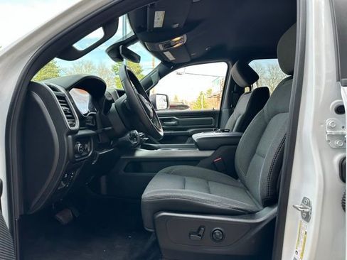 Used 2020 RAM 1500 Big Horn AWD/4WD image 9