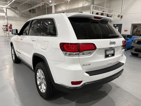 Used 2022 Jeep Grand Cherokee Laredo E w/ Security & Convenience Group AWD/4WD image 5