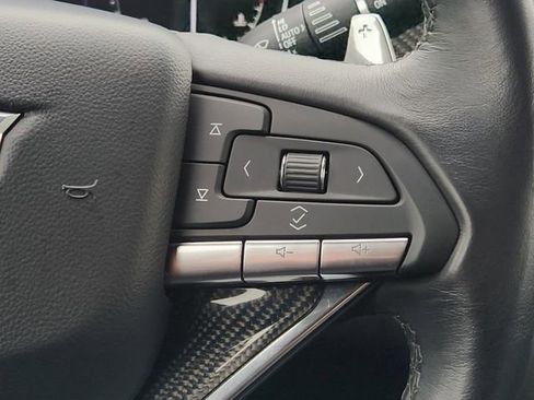 Used 2024 Cadillac XT6 Sport image 30