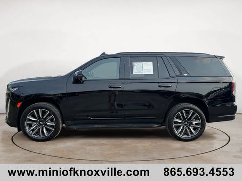 Used 2024 Cadillac Escalade Sport AWD/4WD image 6