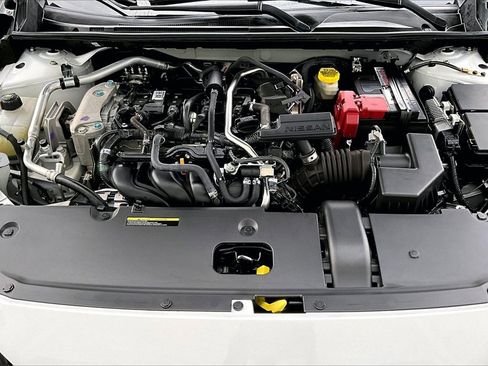 Certified 2025 Nissan Sentra S image 9