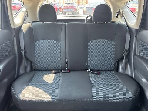 Used 2019 Nissan Versa Note SV FWD image 14