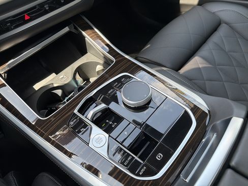 Used 2026 BMW X5 sDrive40i image 26