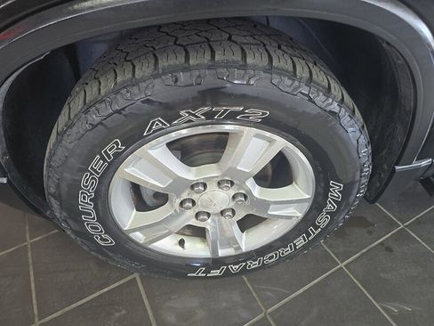 Used 2009 GMC Acadia SLT image 33