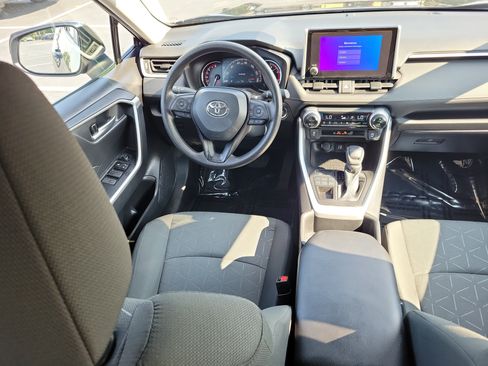 Certified 2023 Toyota RAV4 XLE AWD/4WD image 17