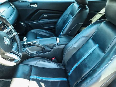 Used 2011 Ford Mustang GT Premium w/ Electronics Pkg RWD image 17