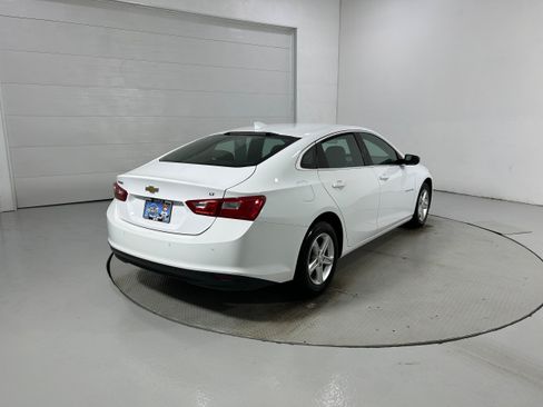Used 2024 Chevrolet Malibu LT FWD image 33