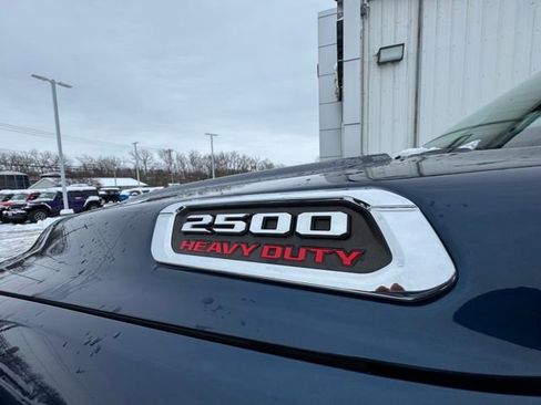 Used 2019 RAM 2500 Big Horn image 27