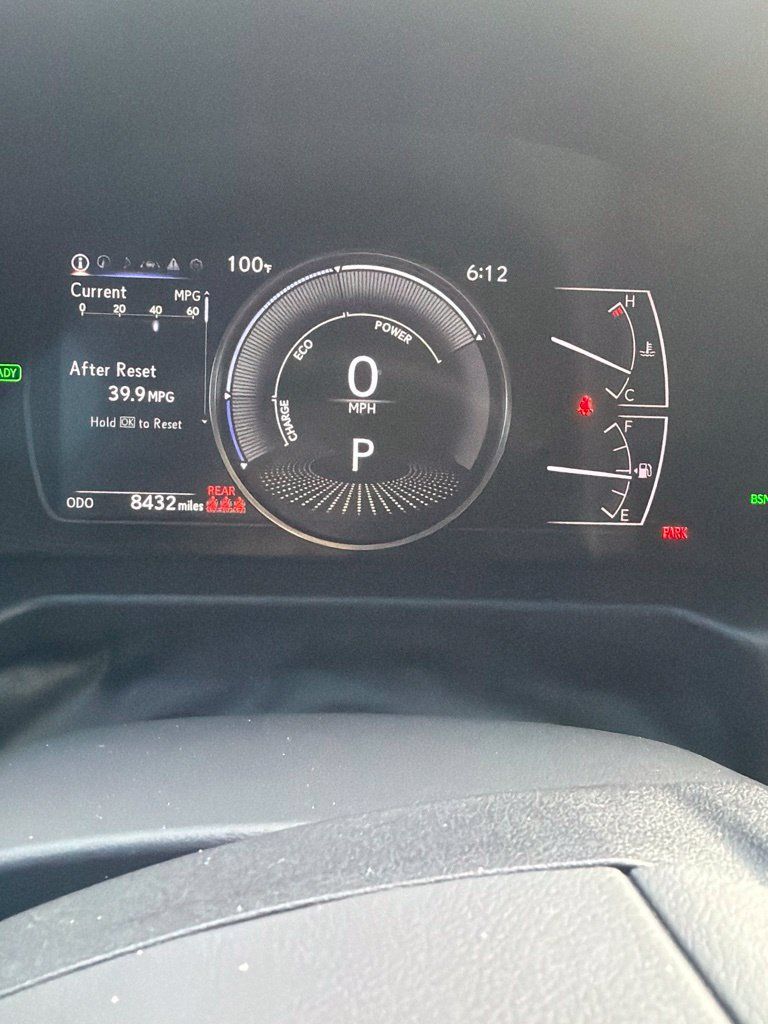 Used 2025 Lexus ES 300h w/ Premium Package FWD image 8