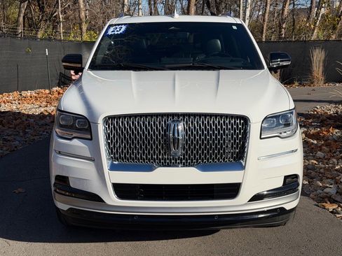 Certified 2023 Lincoln Navigator Reserve image 8