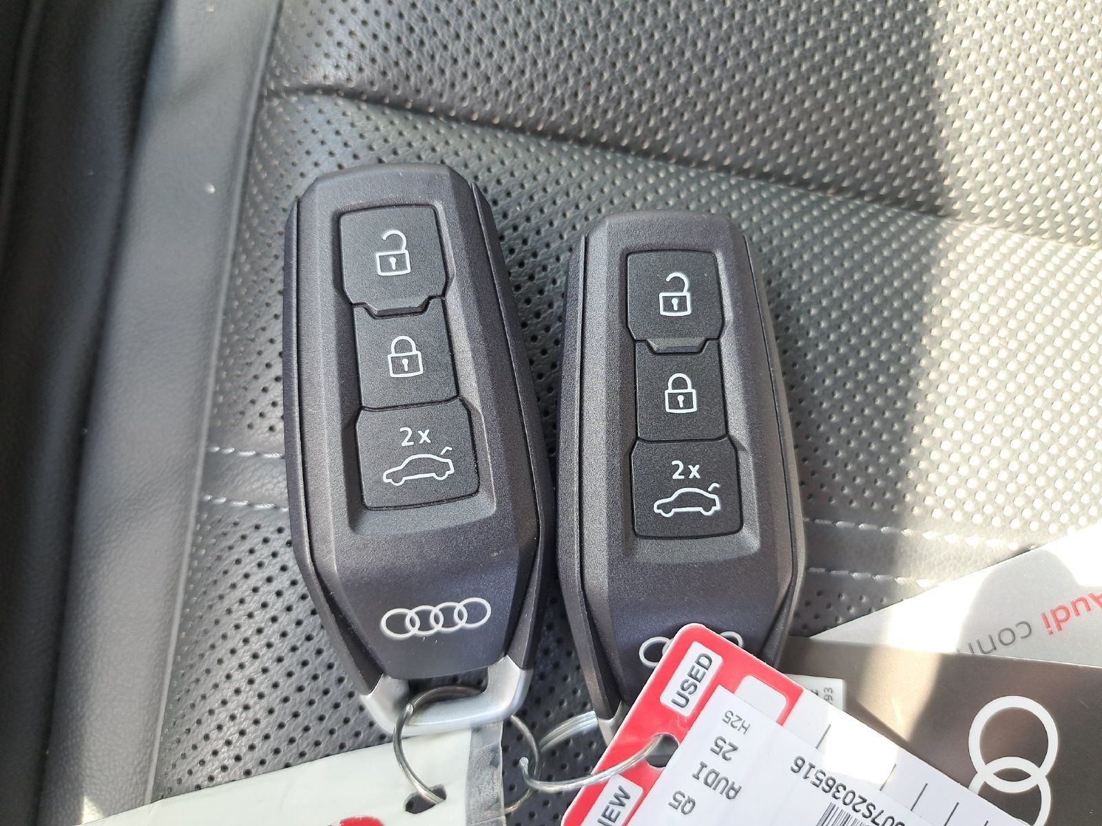 Used 2025 Audi Q5 Premium Plus w/ Premium Plus AWD/4WD image 14