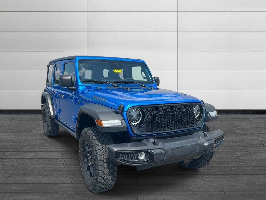 Used 2026 Jeep Wrangler Unlimited Sport AWD/4WD image 7
