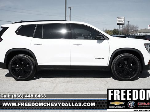 New 2025 GMC Acadia Elevation w/ Black Edition FWD image 8