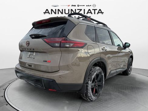 Certified 2025 Nissan Rogue SV w/ Rock Creek Premium Package image 5