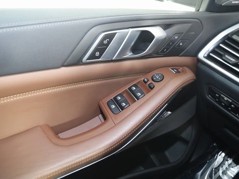 Used 2023 BMW X5 M50i w/ Executive Package image 35