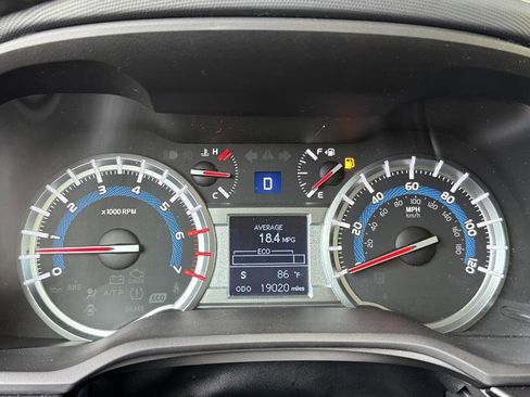 Used 2016 Toyota 4Runner Trail AWD/4WD image 18