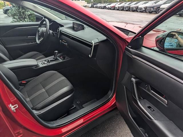 Used 2025 MAZDA CX-50 AWD 2.5 S w/ Premium Package image 11