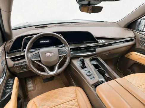 Used 2021 Cadillac Escalade Sport w/ Driver Assist Tech Package AWD/4WD image 13