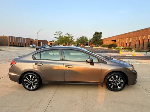 Used 2013 Honda Civic EX image 4