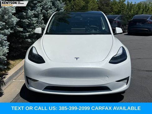 Used 2024 Tesla Model Y Long Range AWD/4WD image 2
